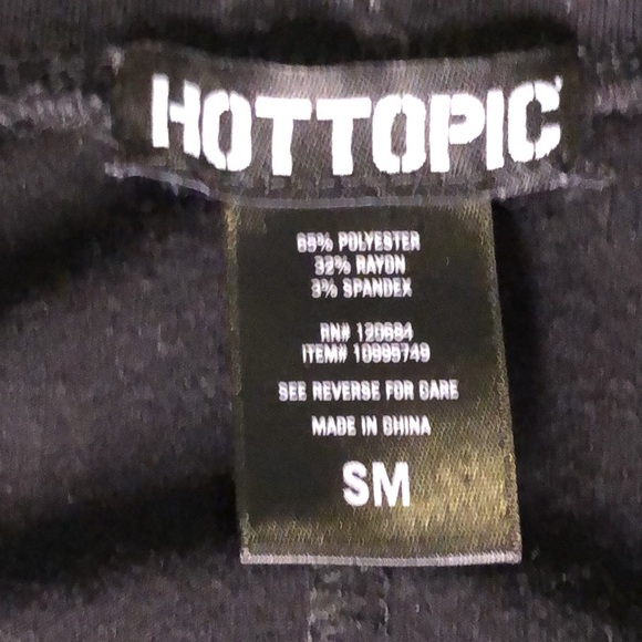 Hot Topic, black jersey circle skirt w/adjustable suspenders - junior size SM - Picture 10 of 16